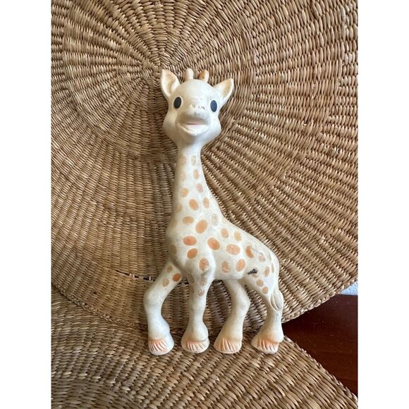 Sophie la Girafe Teething Toy - Picture 1 of 10